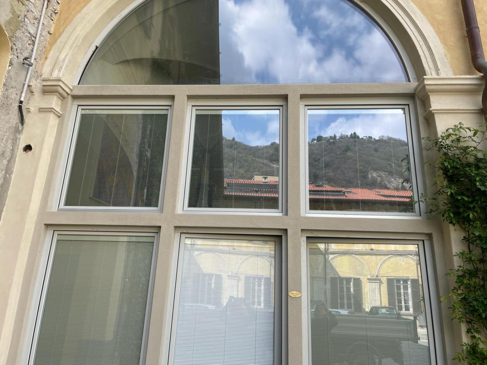 Appartamento L’Arco Del Convento Côme Esterno foto
